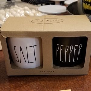 Rae Dunn salt and pepper cellars